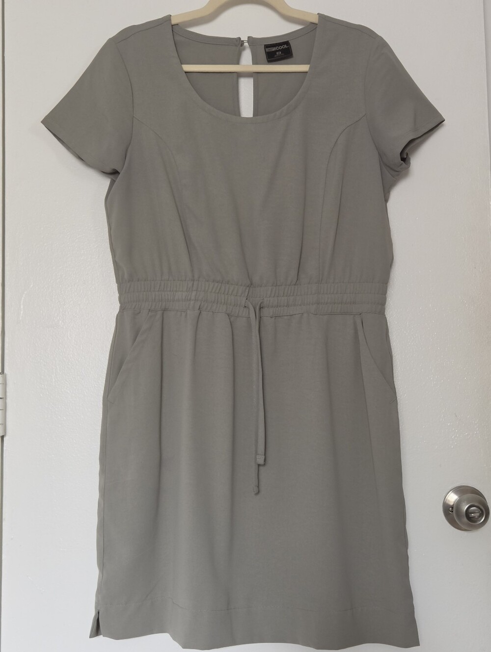 32 Degrees Light Sage Green Short Sleeve Midi Dress with Drawstring Waist